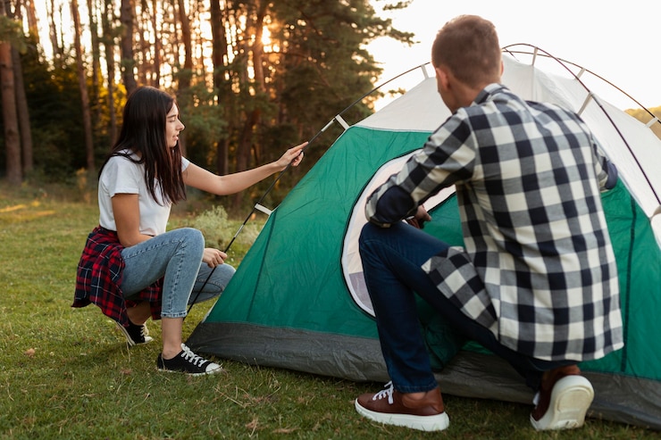 Tips Memilih Lokasi Camping Ideal untuk Keluarga