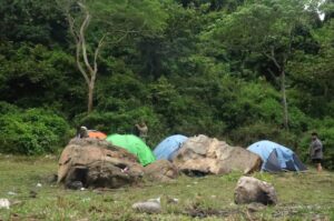 tempat camping di lembang murah