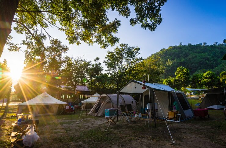 Liburan Akhir Pekan di Lembang: Sewa Alat Camping yang Tepat